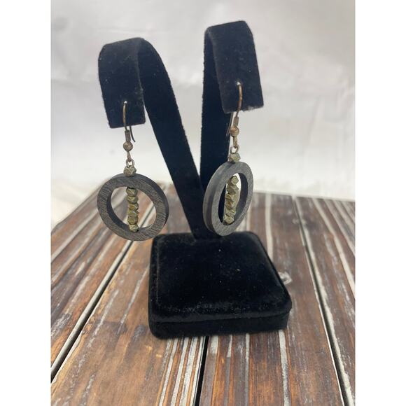 Women's Boho Wooden Beaded Earrings Lightweight GUC - Picture 2 of 4